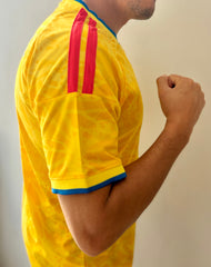 Colombia Luis Diaz #7 World Cup Jersey with Shorts