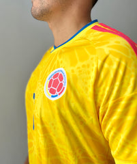 Colombia Luis Diaz #7 World Cup Jersey with Shorts