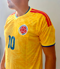 Colombia James #10 World Cup Jersey with Shorts