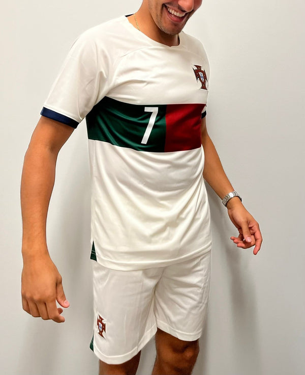Ronaldo #7 Portugal Home Jersey Kit